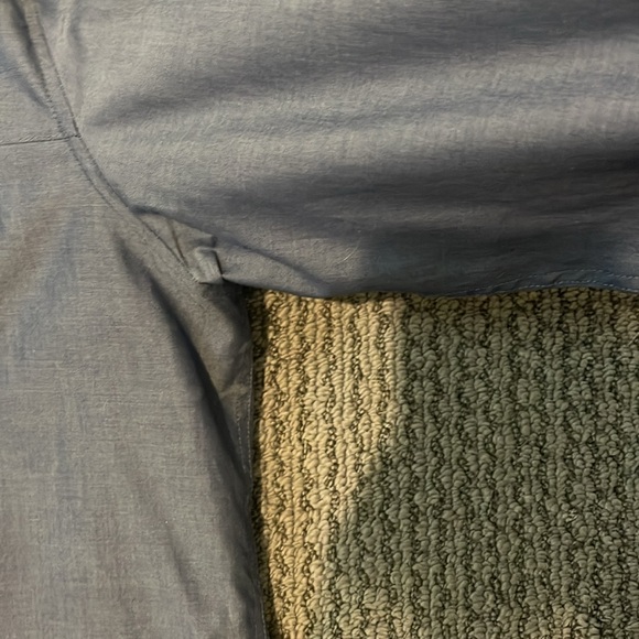 Bundle of 2 Calvin Klein large long sleeve collared button up shirts. - Picture 3 of 4